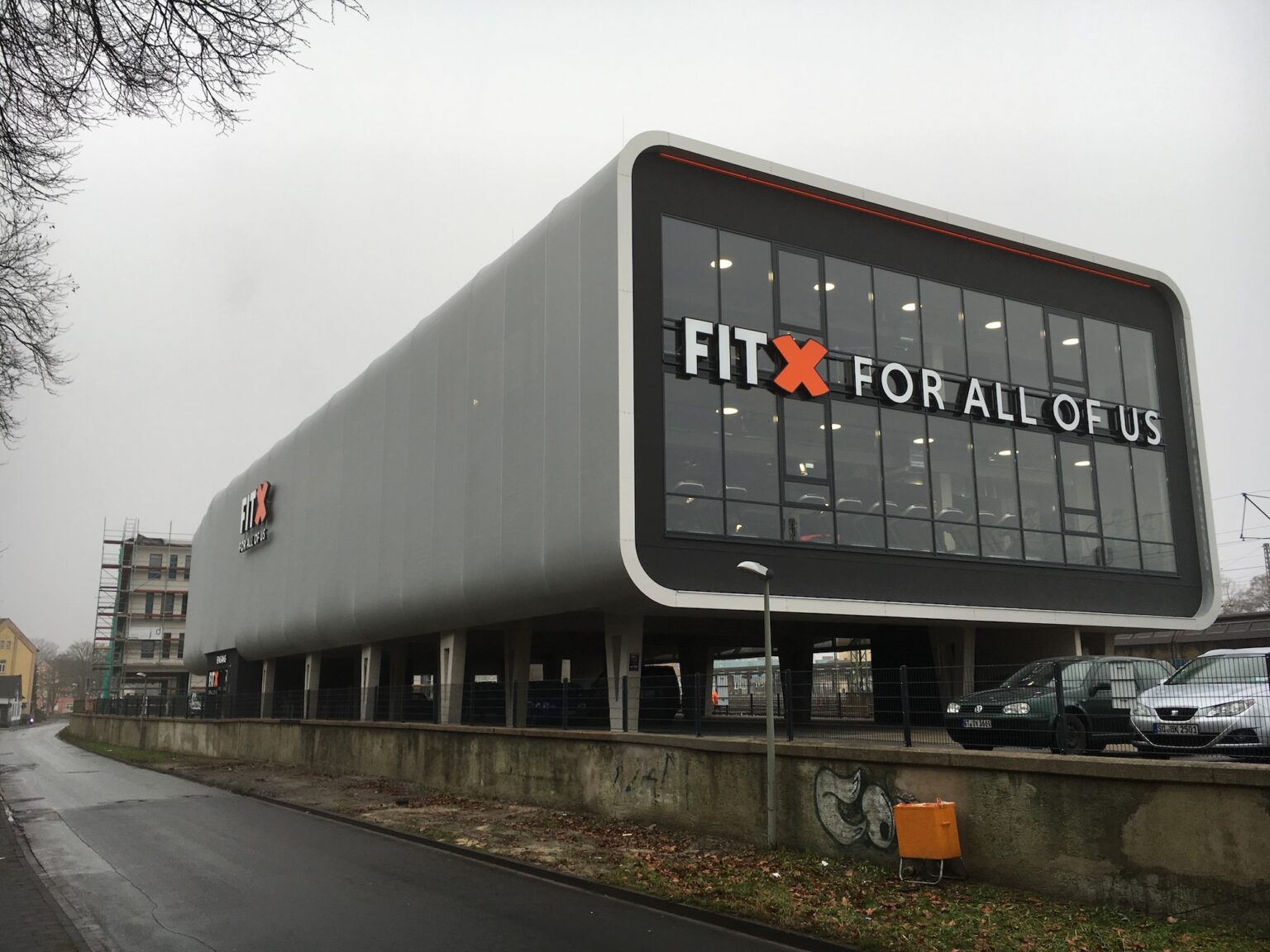 stahlservice-jansen.de-textilfassade-gleis13-3